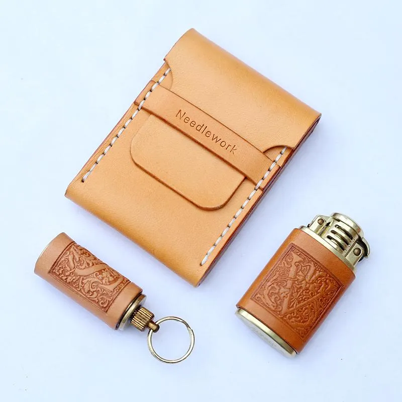 Cool Wooden Leather Mens 20pcs Cigarette Case Custom Beige Cigarette Holder for Men
