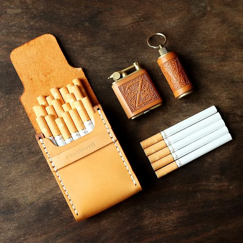 Cool Wooden Leather Mens 20pcs Cigarette Case Custom Beige Cigarette Holder for Men