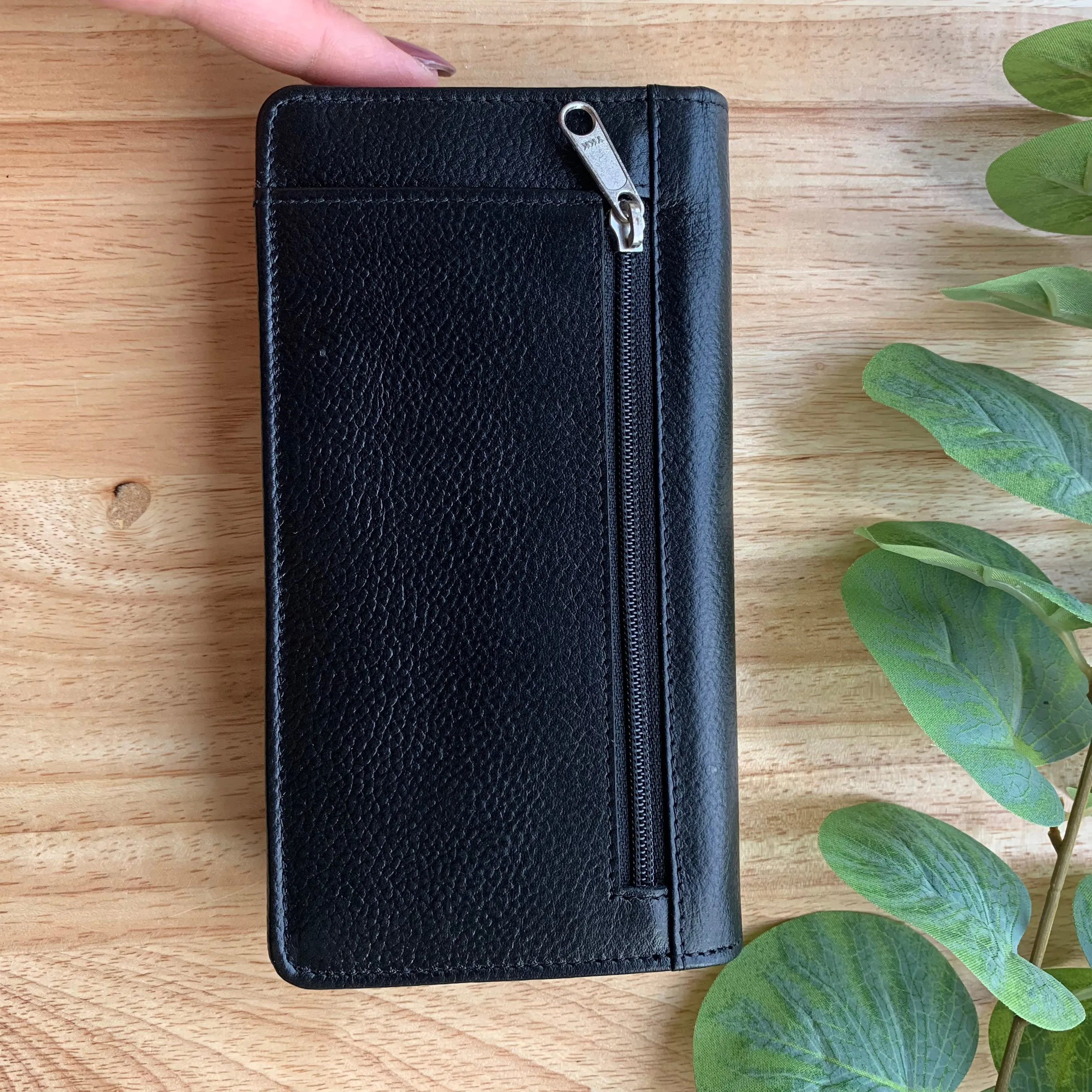 Golunski Leather Flat Flapover Purse