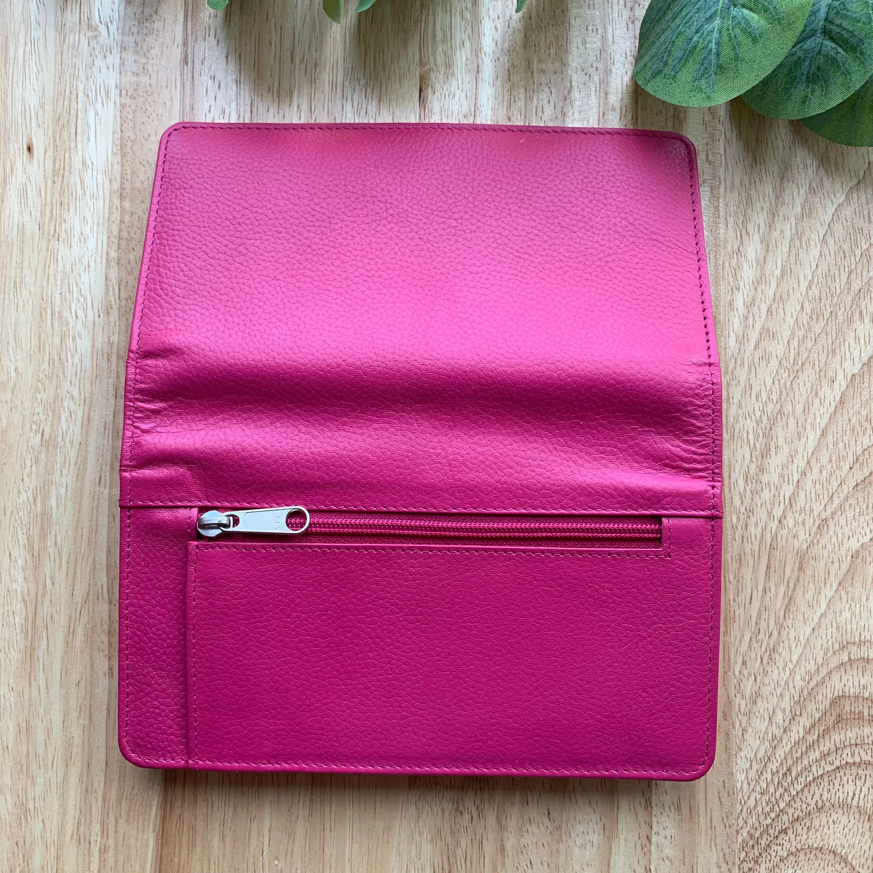Golunski Leather Flat Flapover Purse