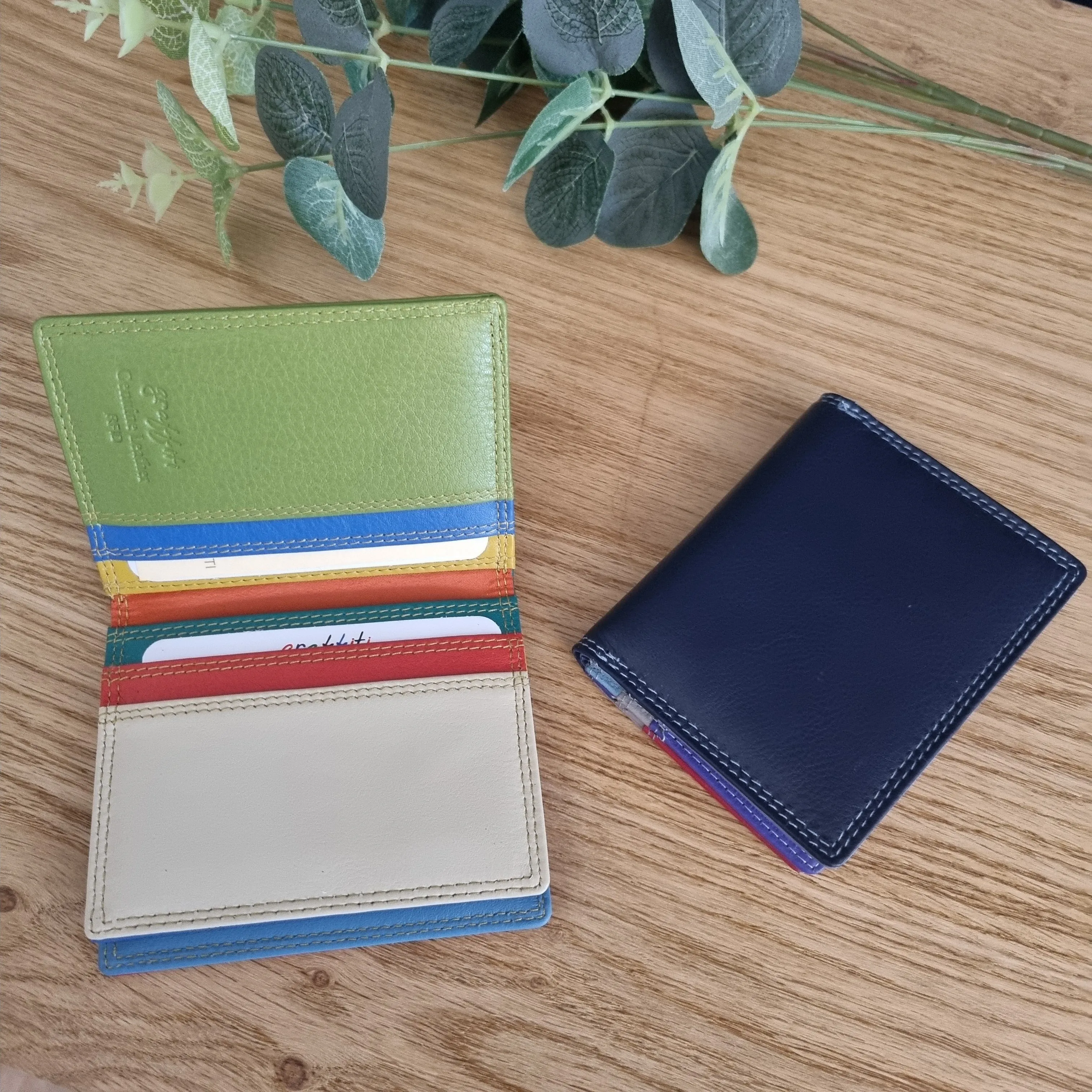 Graffiti 7-114 Credit card holder
