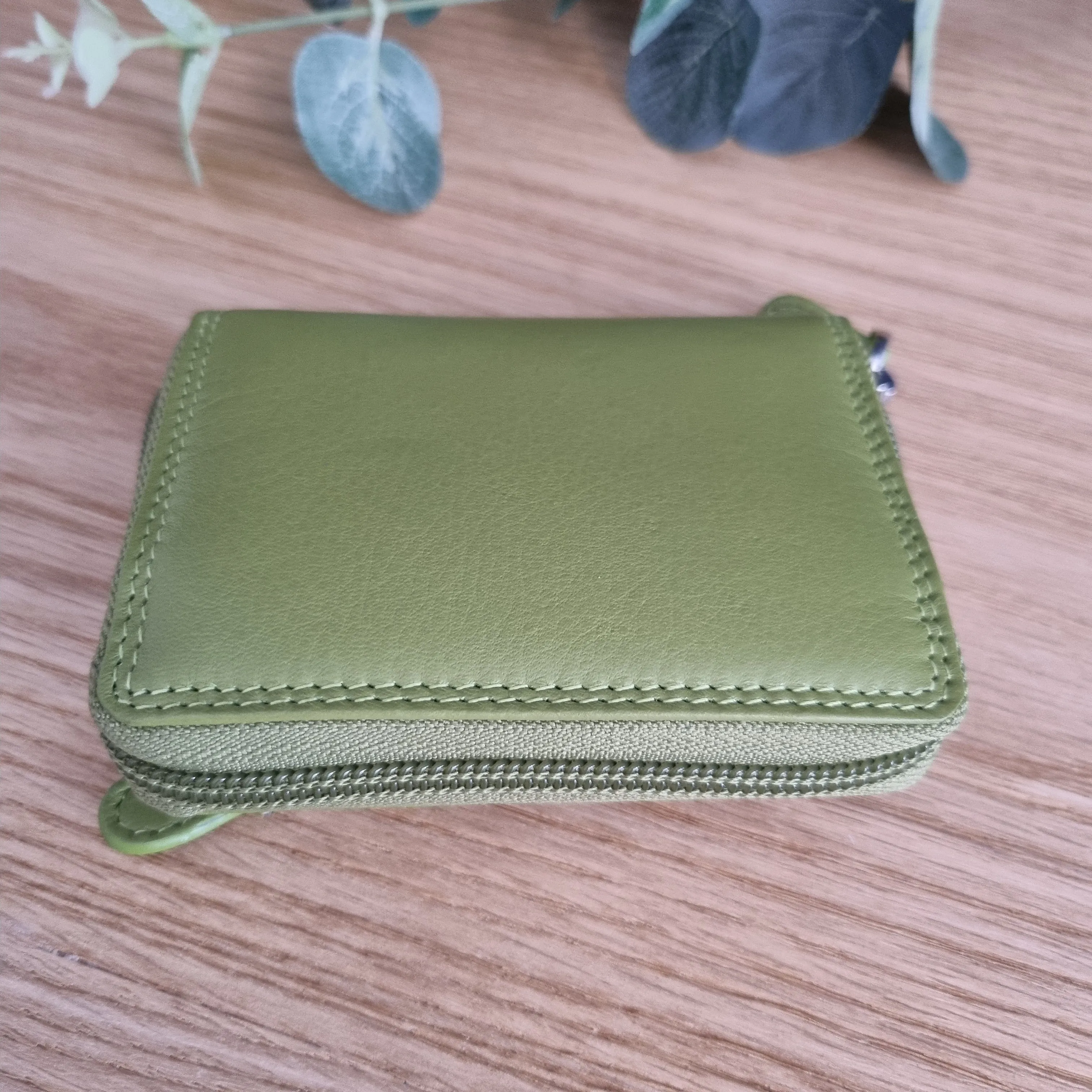 Graffiti Leather credit card holder