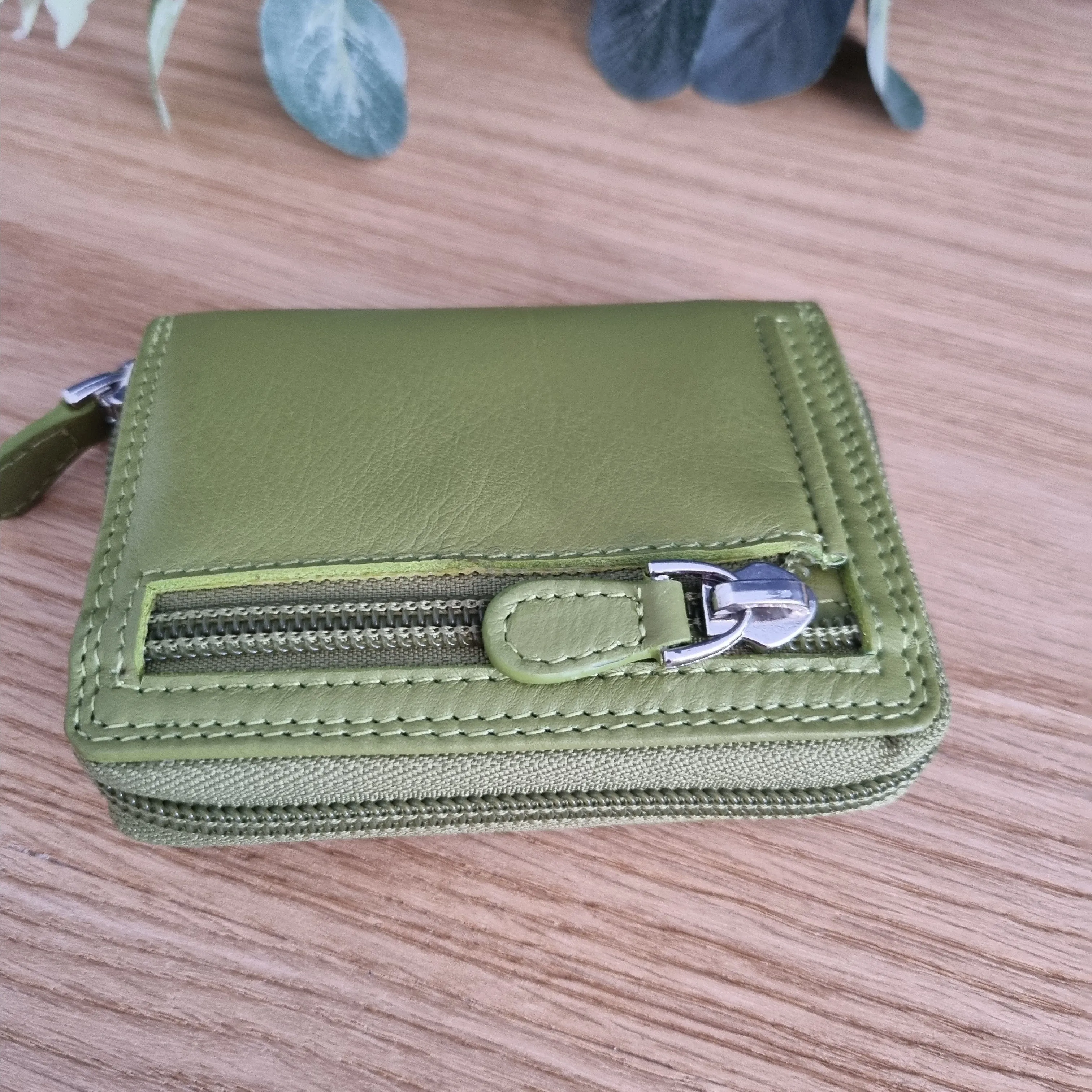 Graffiti Leather credit card holder