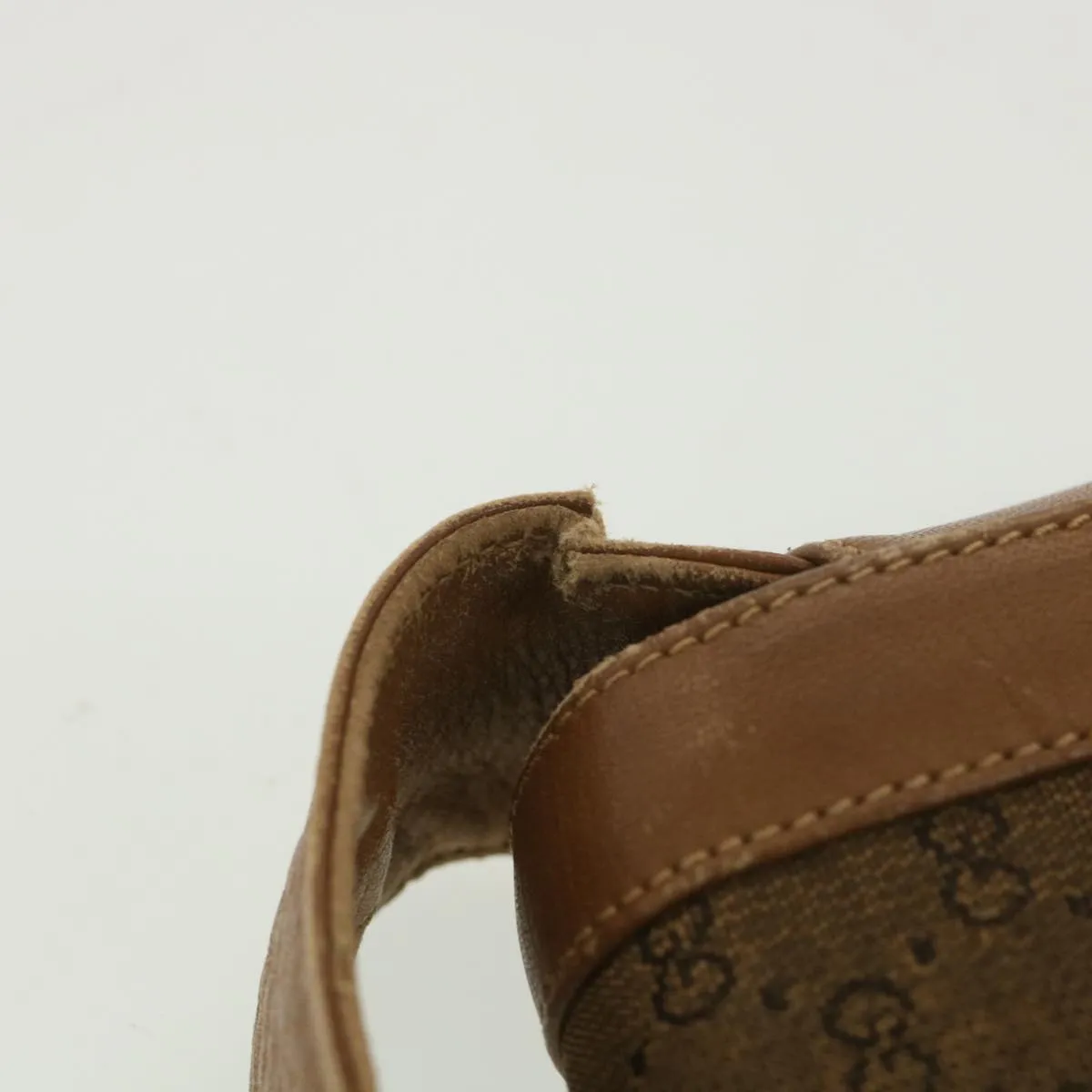 GUCCI Micro GG Canvas Shoulder Bag Beige Brown  ar9061
