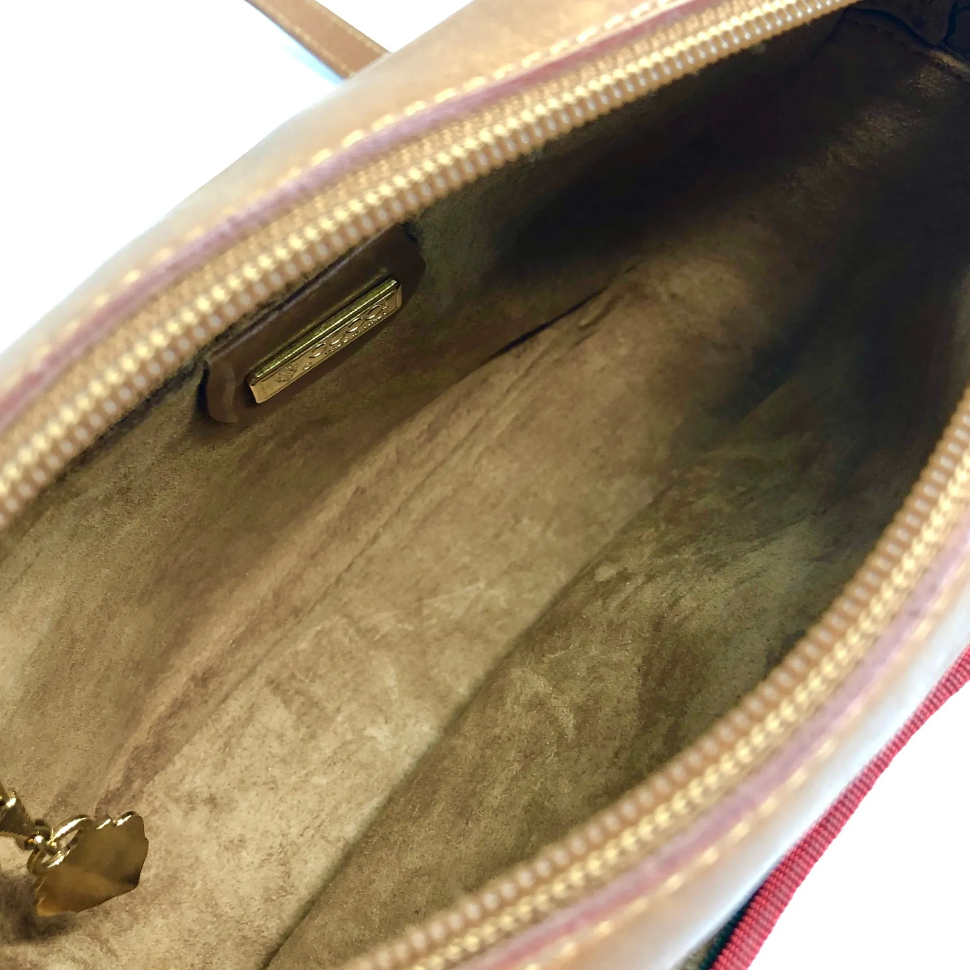 GUCCI Sherry Line Logo Embossed Shoulder bag Brown Vintage e8xuny