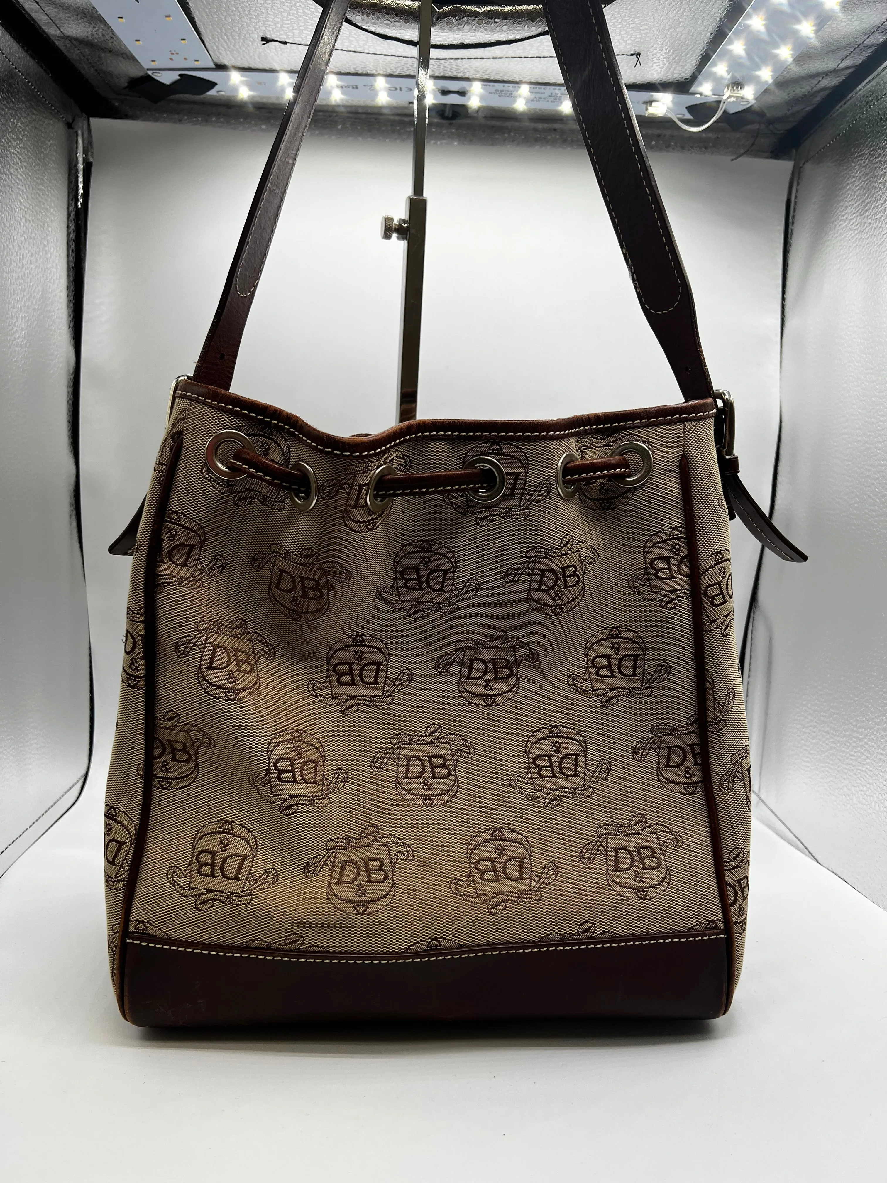 Handbag Designer By Dooney And Bourke, Size: Medium