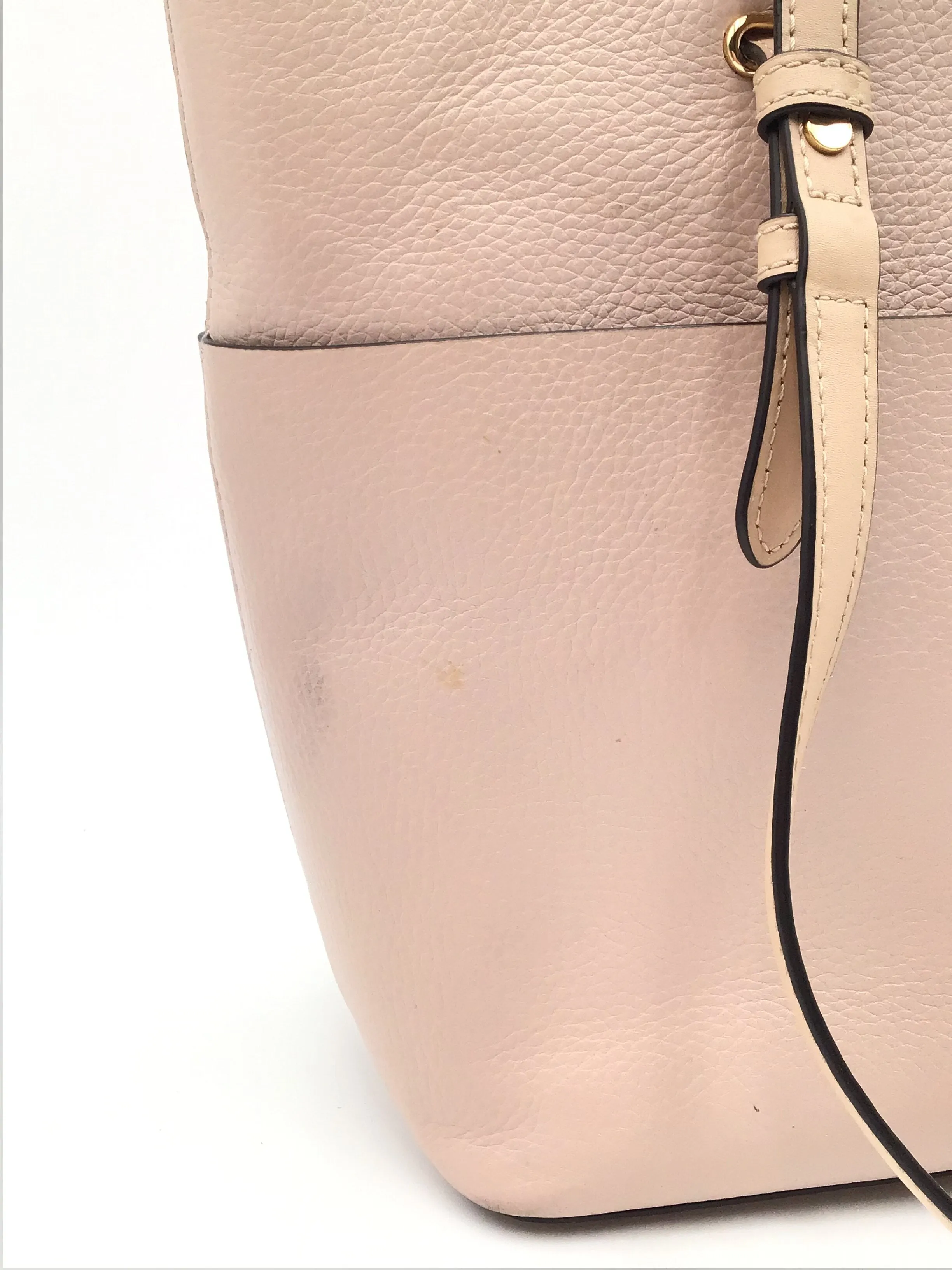 Handbag Designer By Michael Kors  Size: Medium