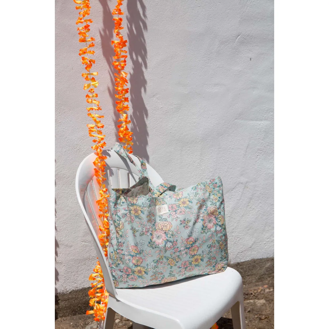 Louise Misha Tote Bag Beverly Water Jodhpur Flower