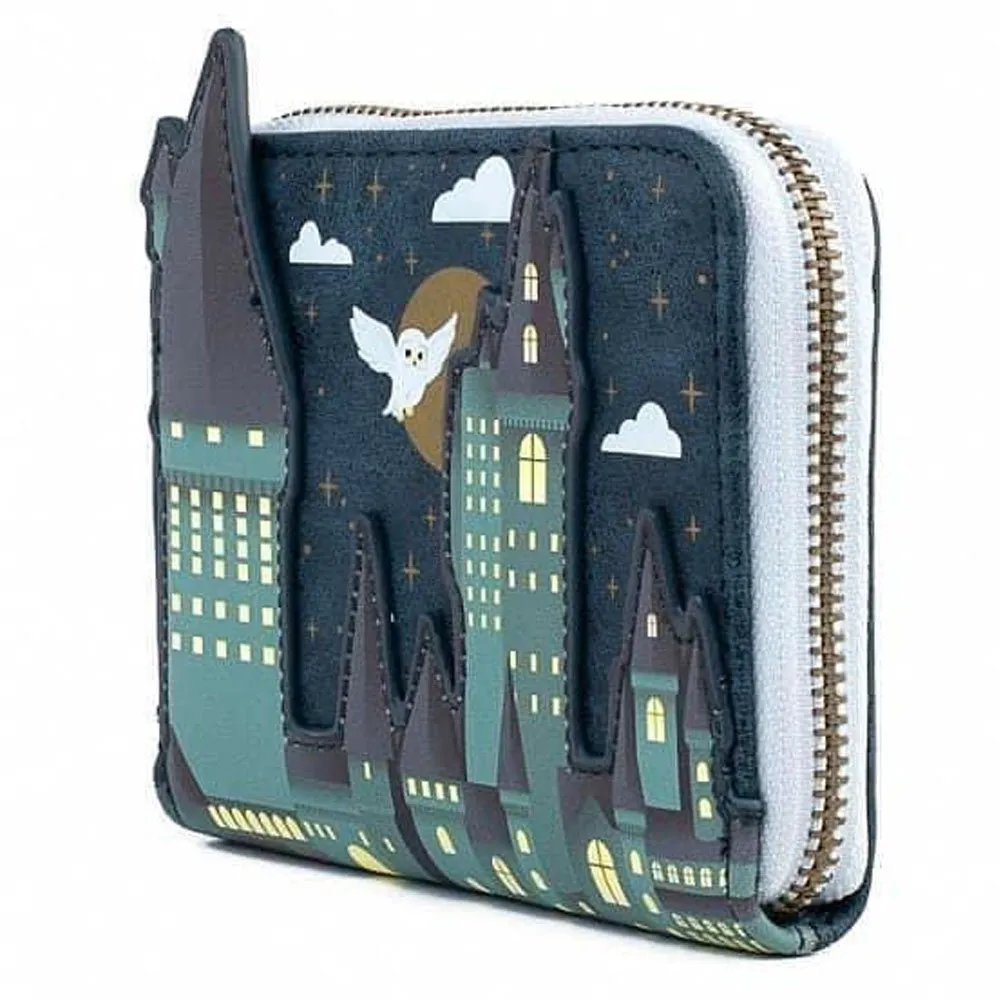Loungefly x Harry Potter Hogwarts Castle Scene Zip Around Purse