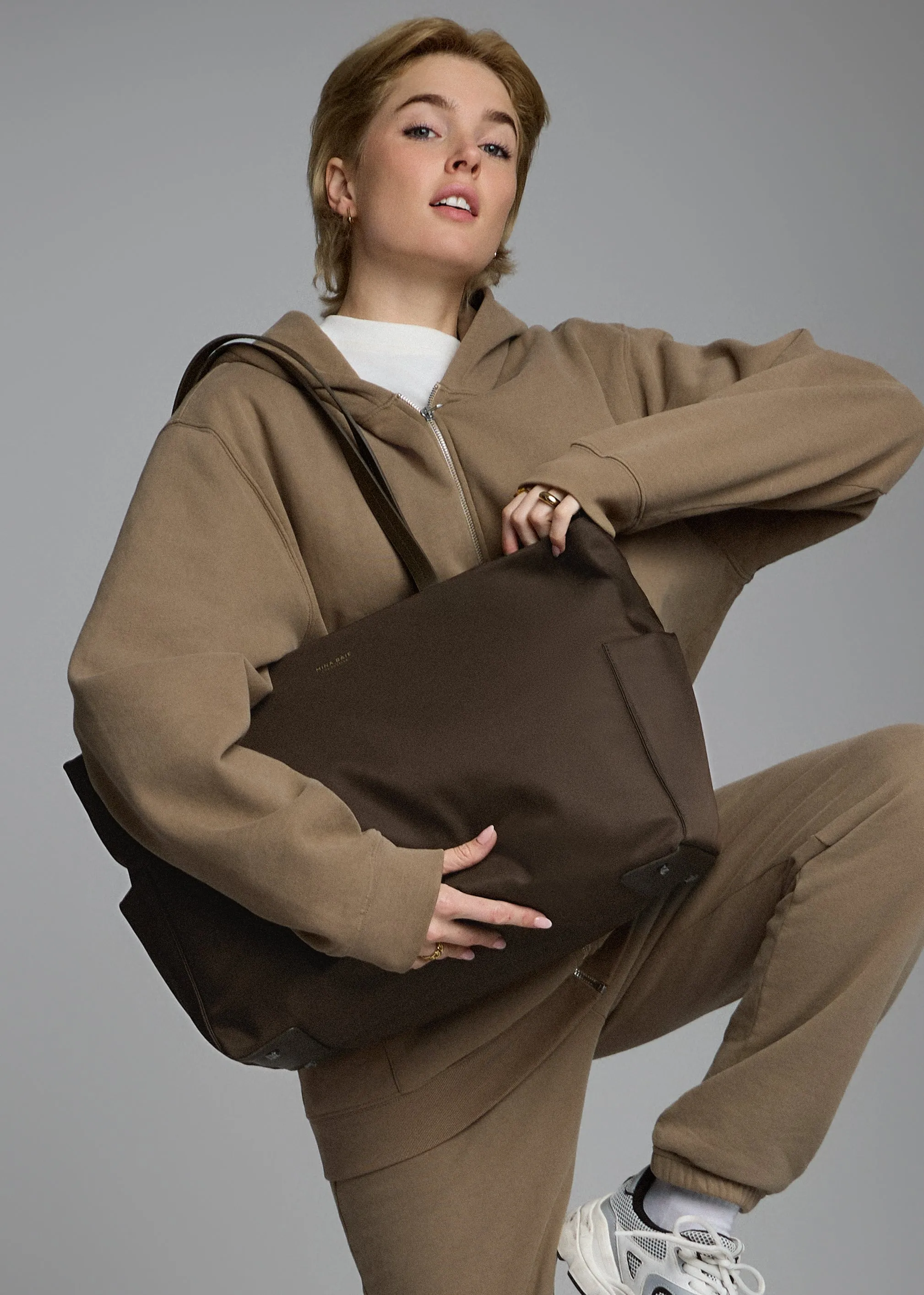 Nika Tote (Nylon)