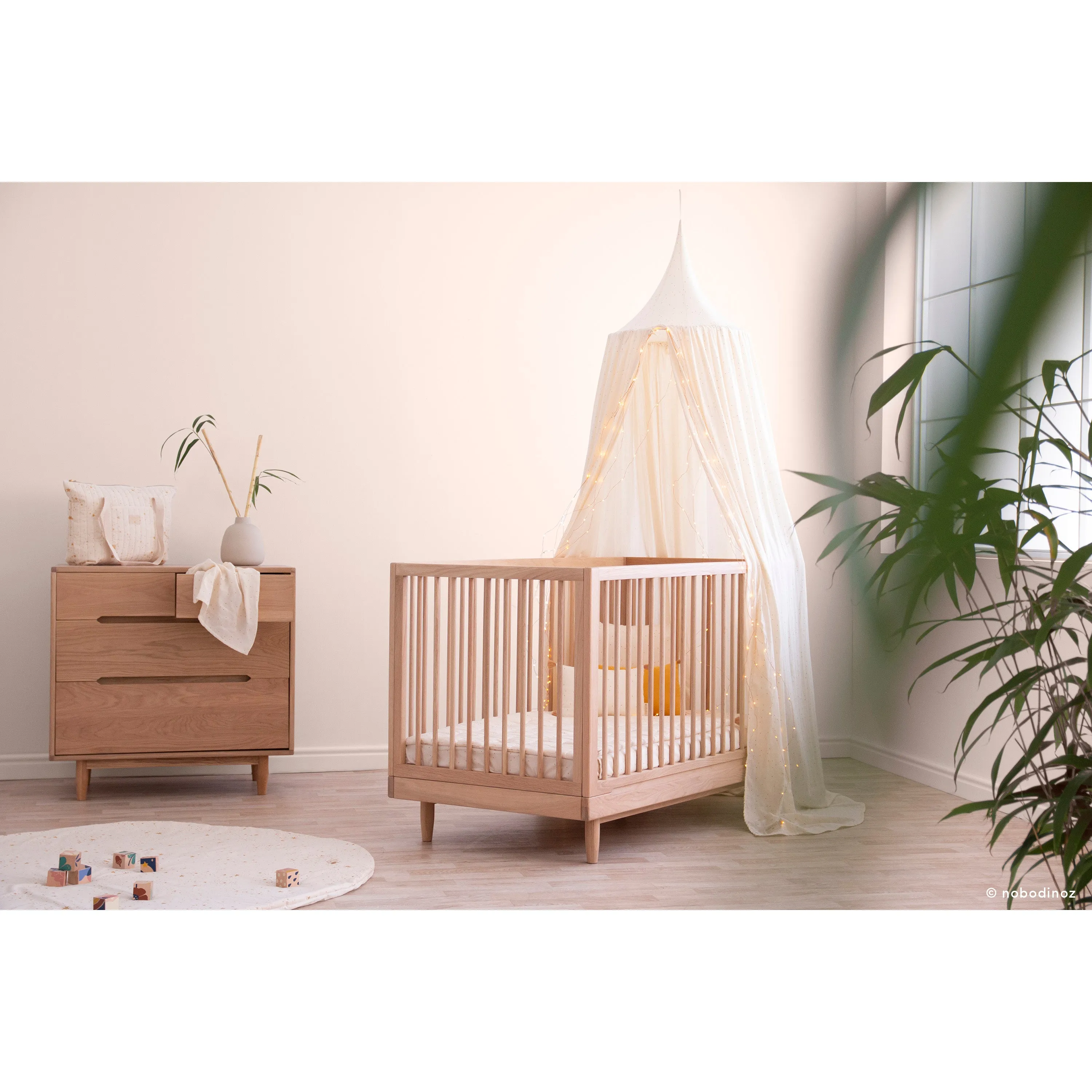 nobodinoz Paris Maternity Bag White Bubble/Aqua