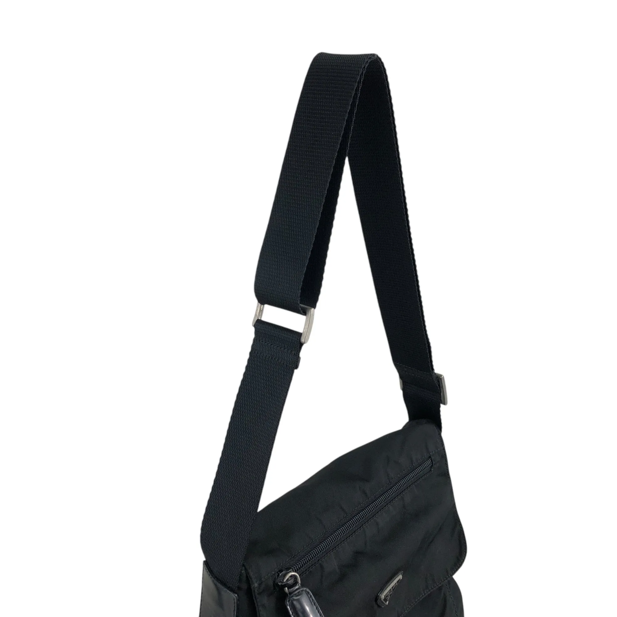 PRADA Triangle Logo Front Buckle Shoulder bag Black Vintage uiz535