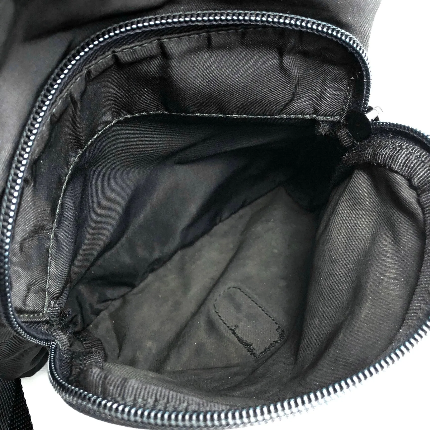 PRADA Triangle Logo Front Buckle Shoulder bag Black Vintage uiz535