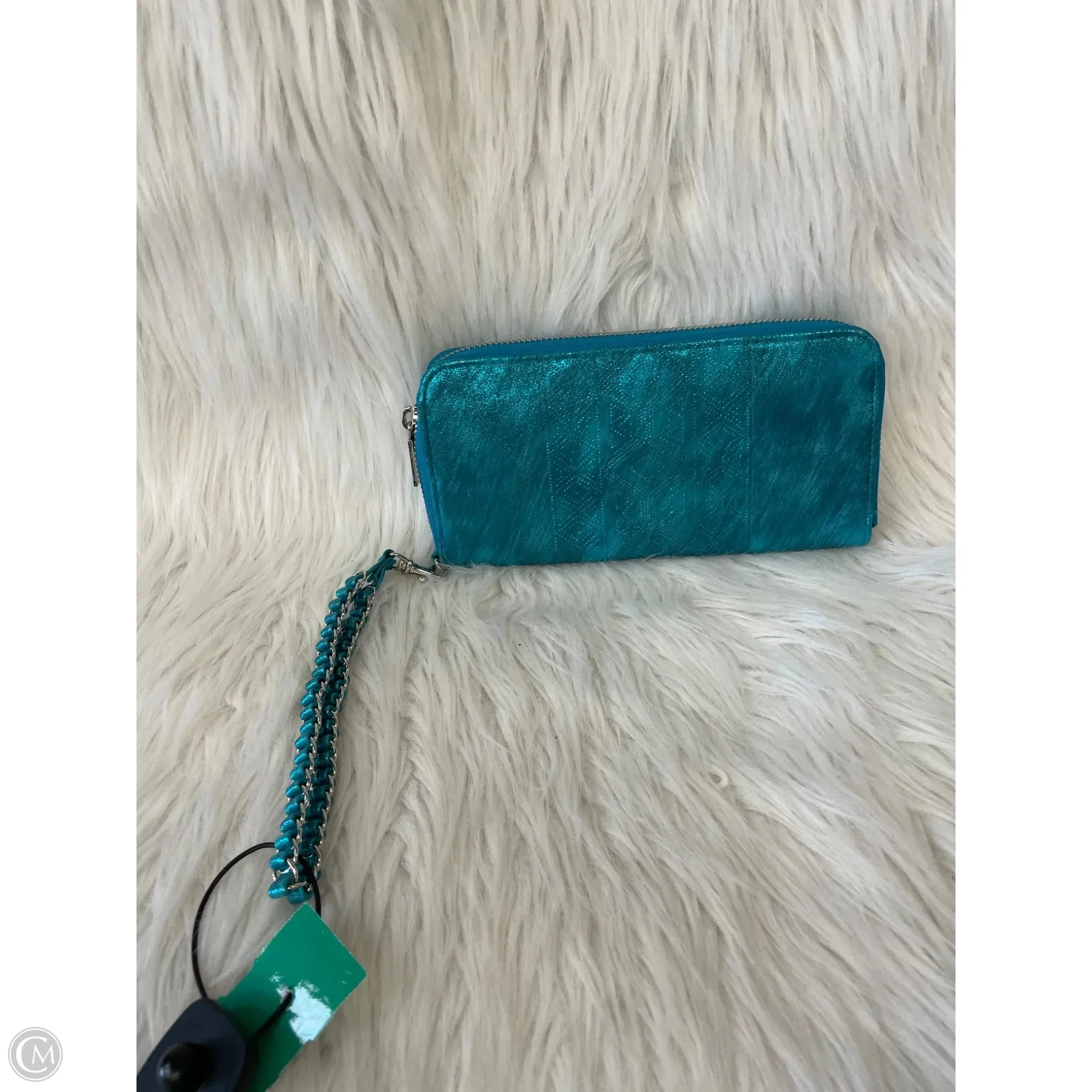 Wallet By Clothes Mentor, Size: Medium