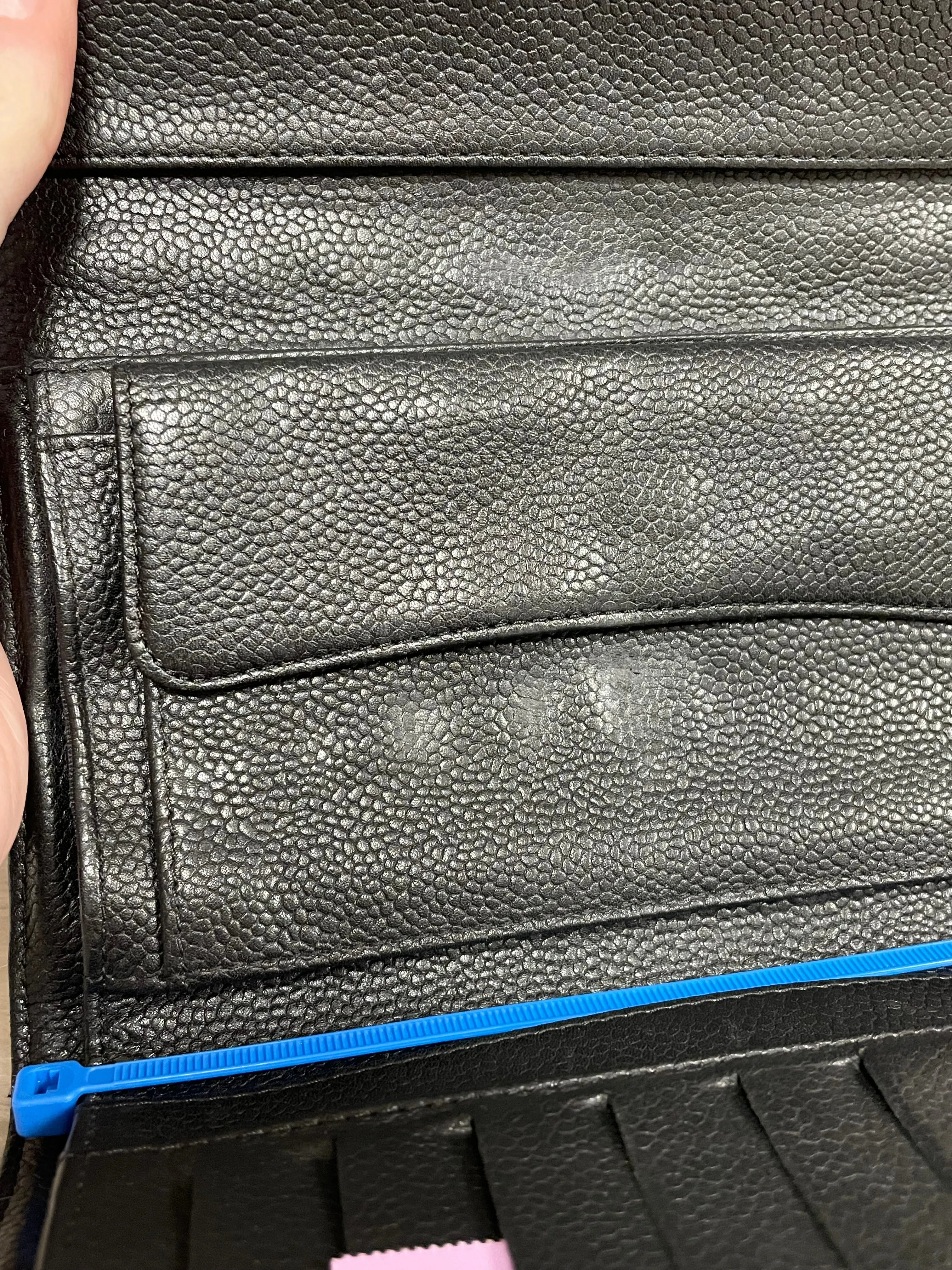 Wallet Luxury Designer By Chanel, Size: Medium