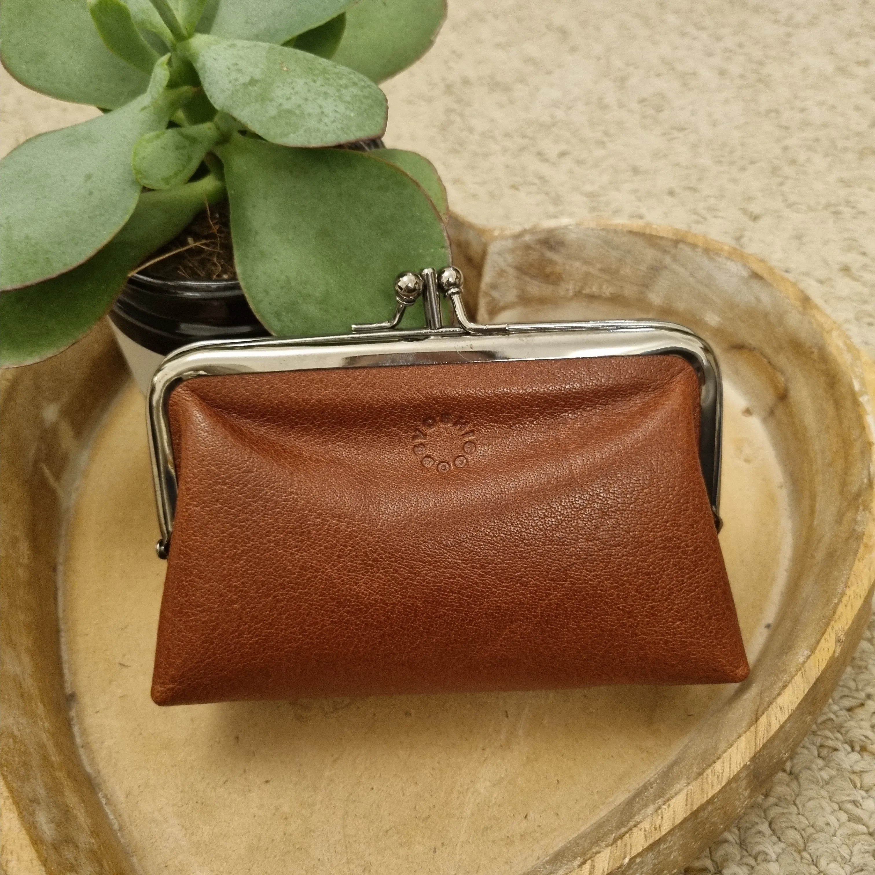 Yoshi Aubrey triple Frame Purse Y1328